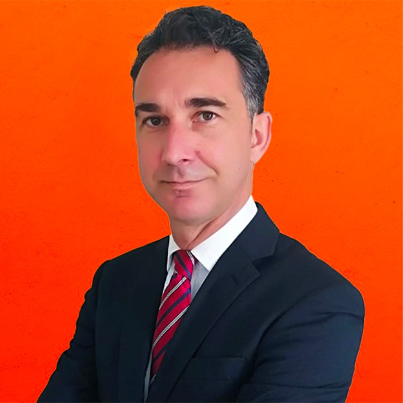 Vito Frija store manager